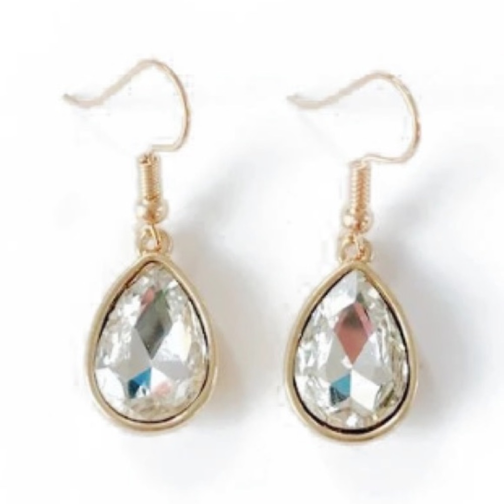 NEW!๐๐๐FACETED RHINESTONE TEARDROPS!๐๐๐CUTE! - Picture 2 of 8